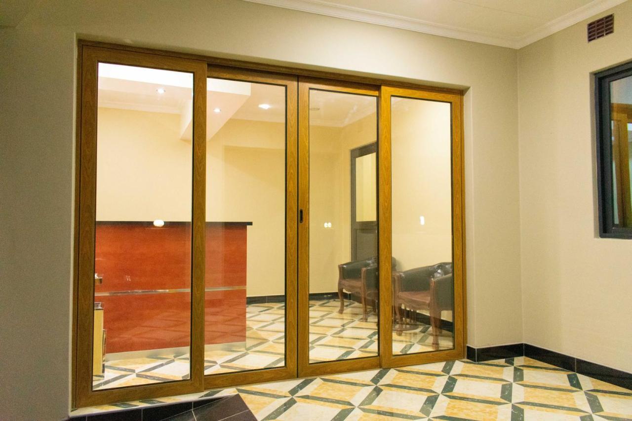 Travelodge Blantyre Zewnętrze zdjęcie