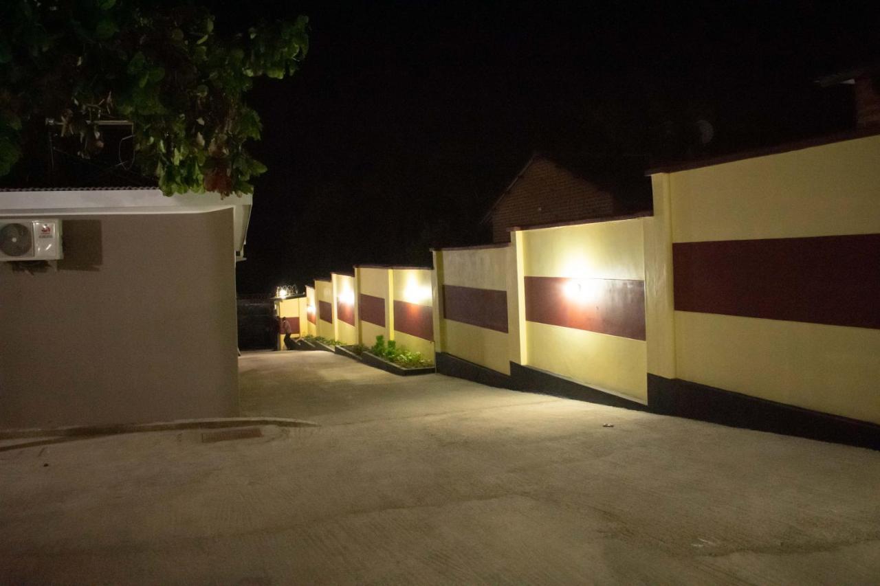 Travelodge Blantyre Zewnętrze zdjęcie